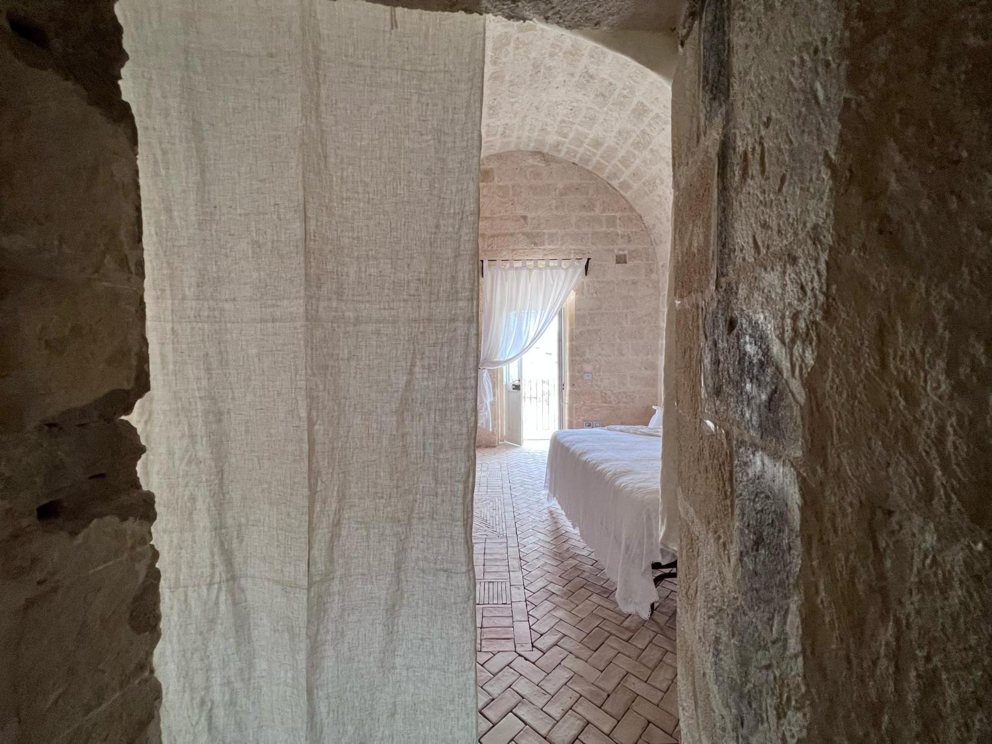 Sextantio Le Grotte Della Civita Matera Esterno foto