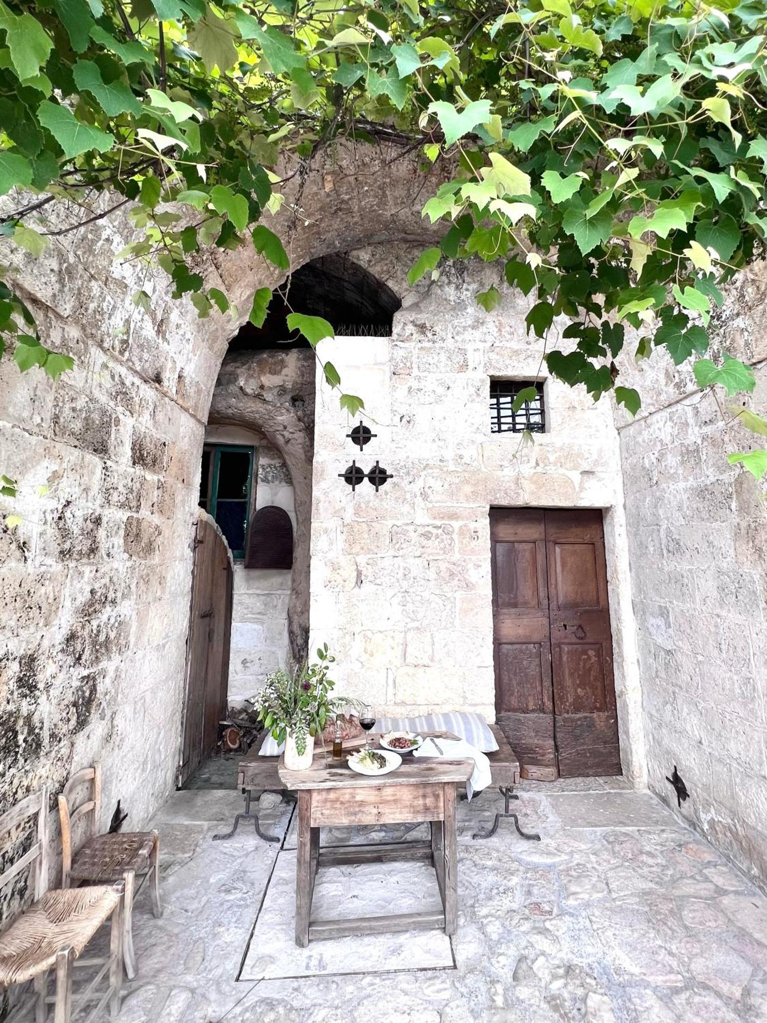 Sextantio Le Grotte Della Civita Matera Esterno foto