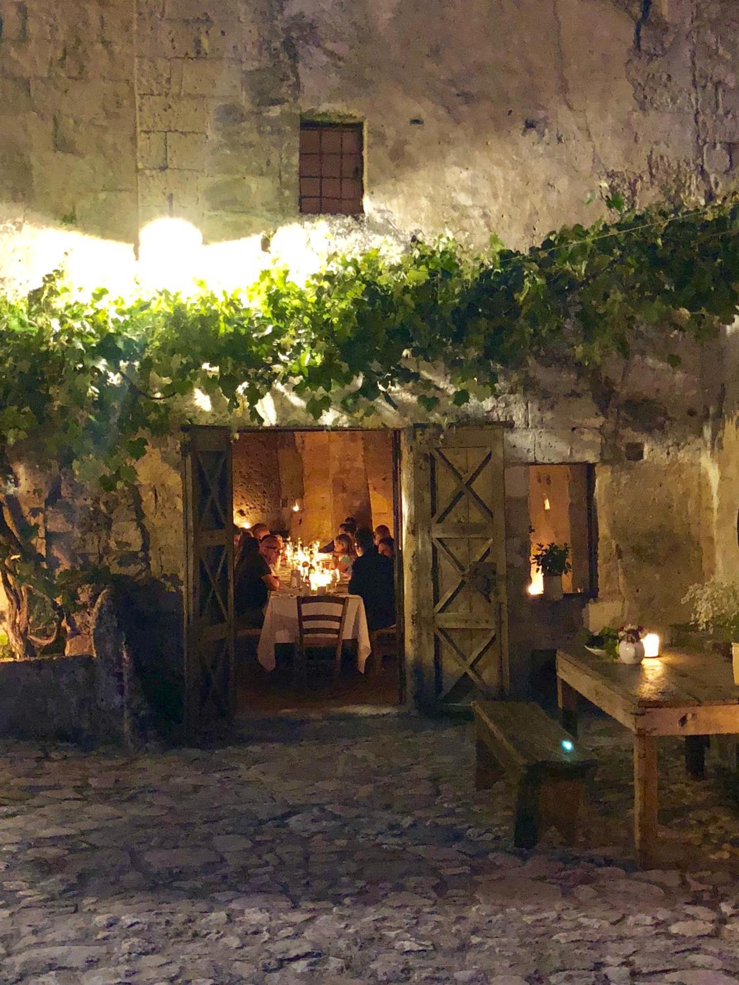 Sextantio Le Grotte Della Civita Matera Esterno foto