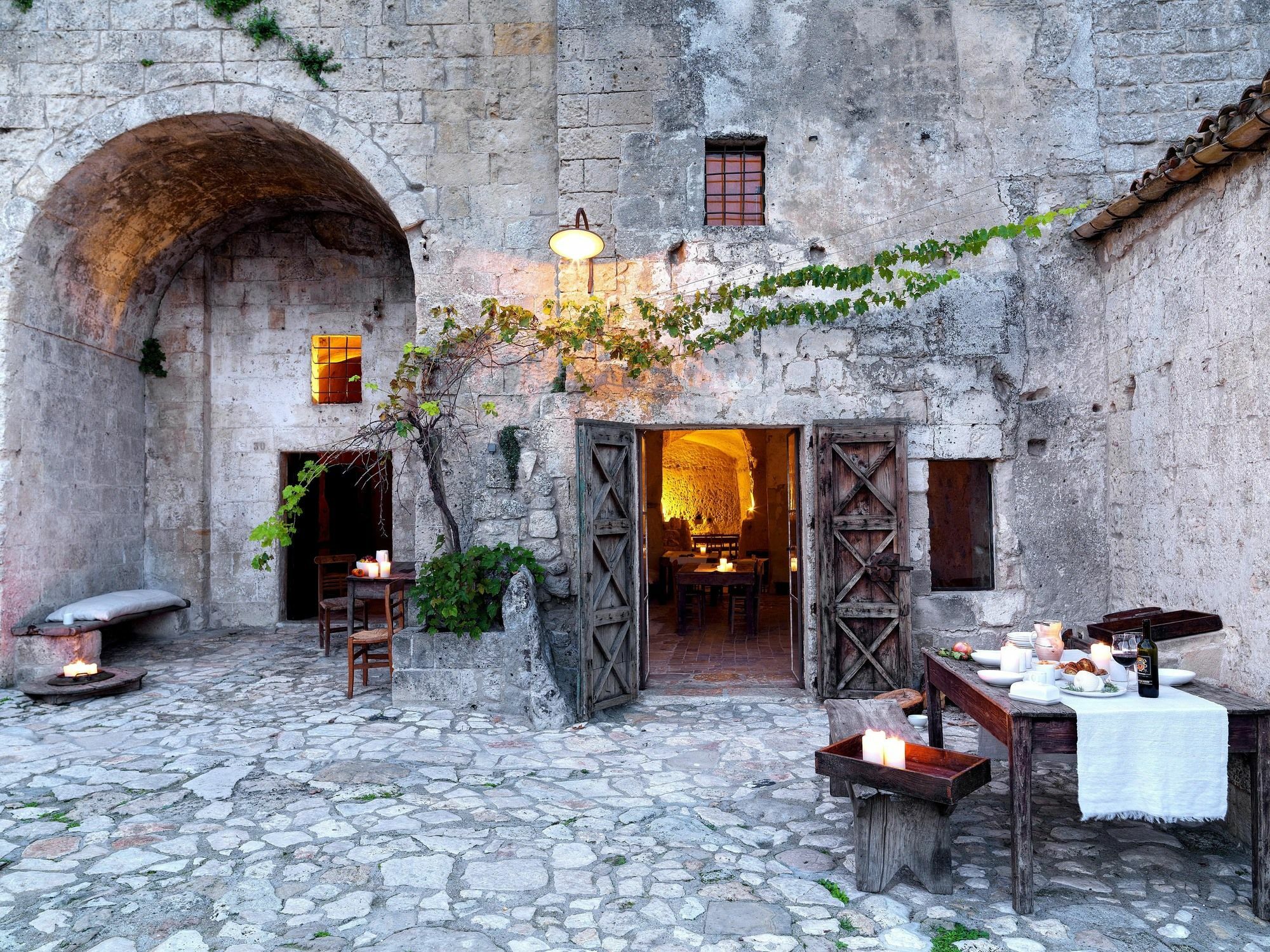 Sextantio Le Grotte Della Civita Matera Esterno foto